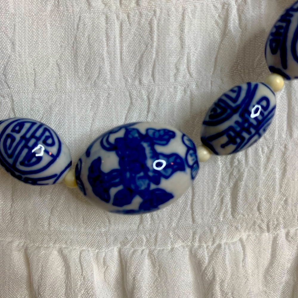 Vintage Chinese blue and white necklace